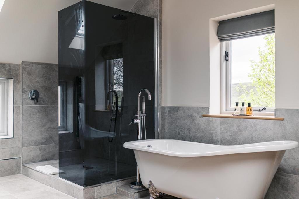 Hotel The Blind Bull Little Hucklow Exteriér fotografie