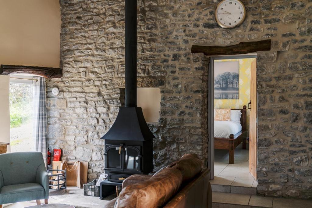 Hotel The Blind Bull Little Hucklow Exteriér fotografie